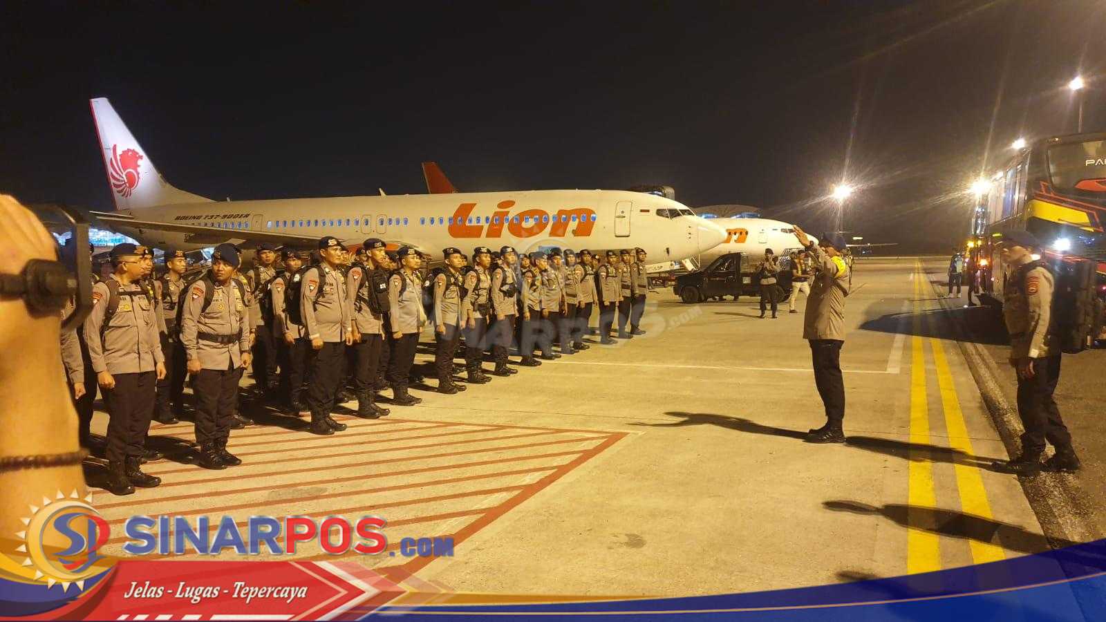 Ratusan Personel Brimob dari Lima Polda Tiba di Kualanamu, Perkuat Penanggulangan Bencana di Sumut dan Aceh