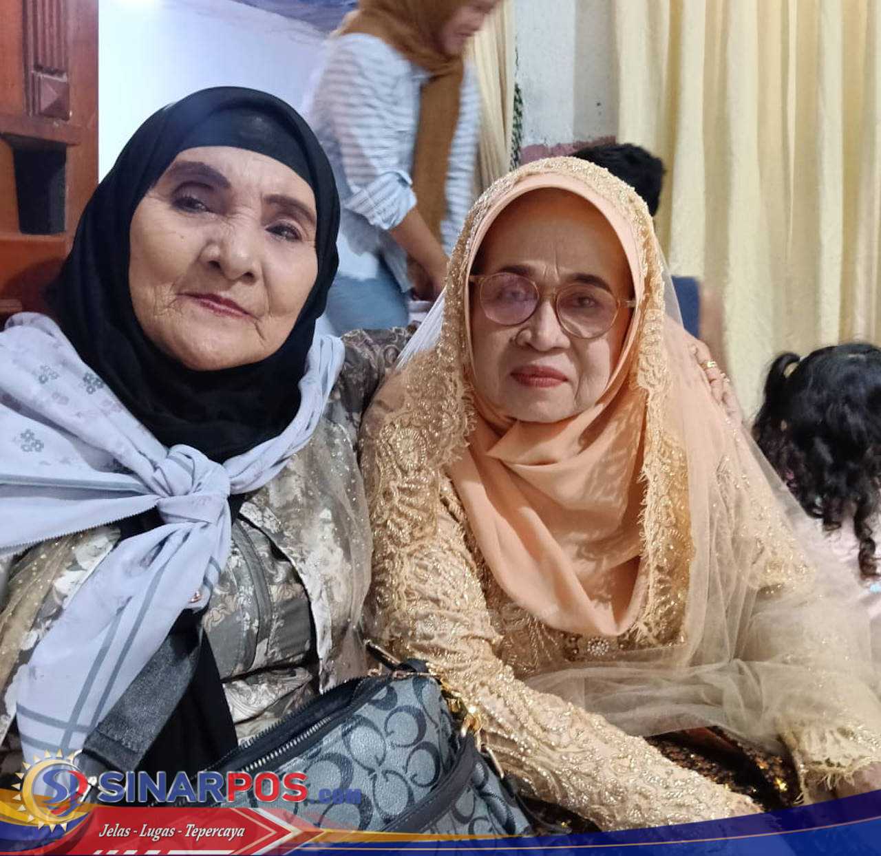 Ibu Tiur Simamora Hadiri Pernikahan Anak Besan di Desa Moro Demak, Jawa Tengah