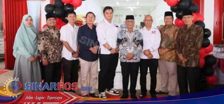 Wakil Wali Kota Resmikan Grand Opening Toko Karyatama di Simpang Air Temam
