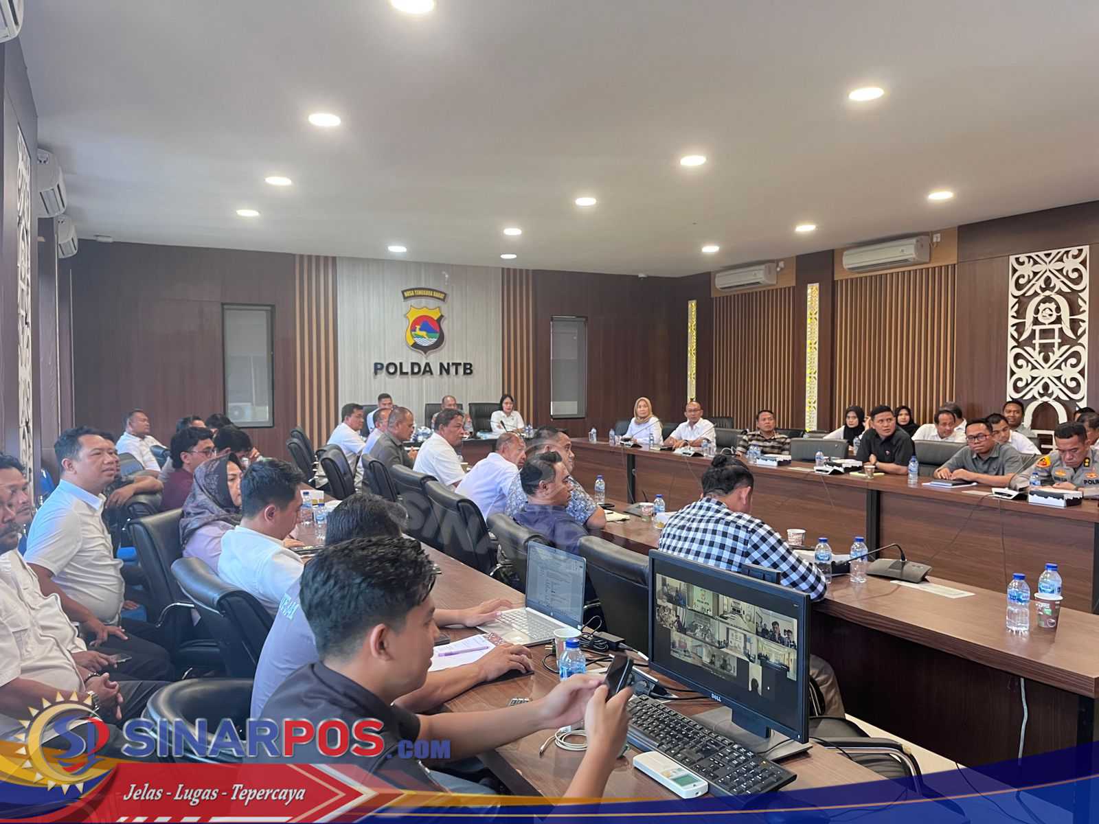 Polda NTB Ikuti Sosialisasi Nasional Penerapan KUHP dan KUHAP Baru