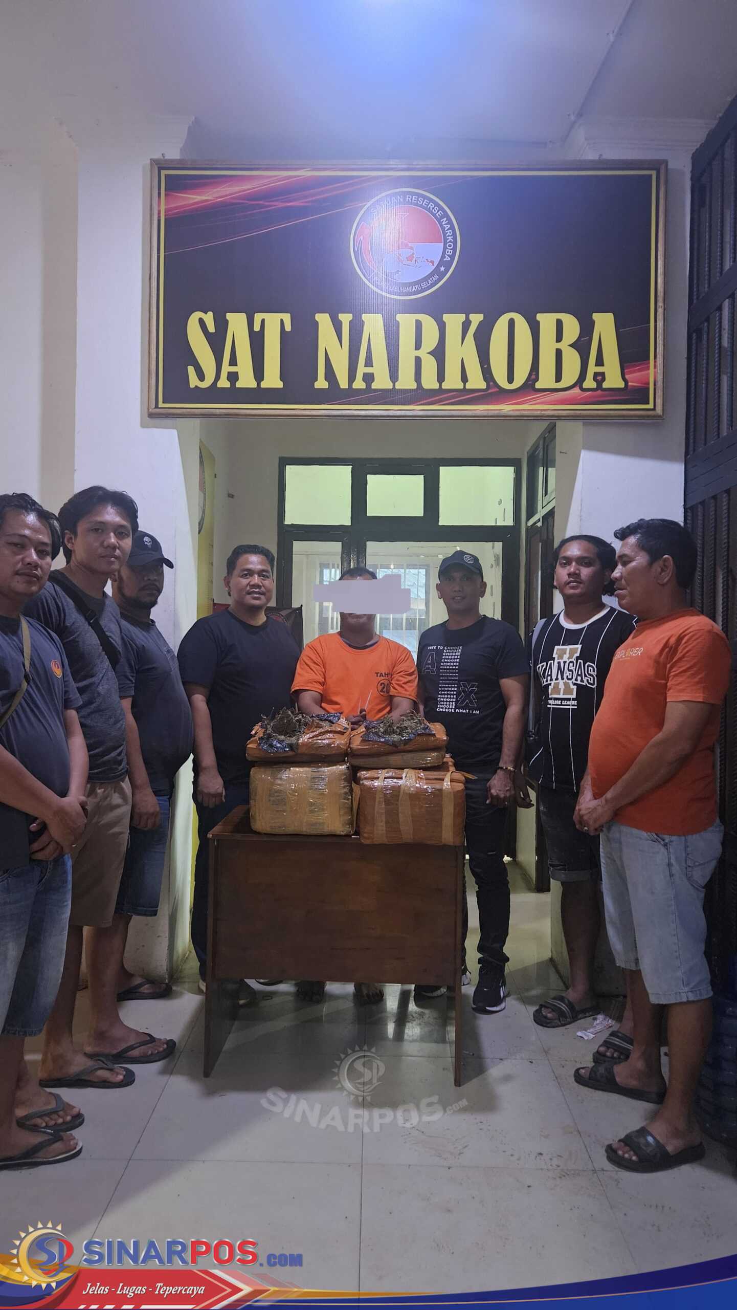 Bawa 26 Kg Ganja, Pelaku Narkotika Ditangkap Usai Coba Kabur dari Polisi