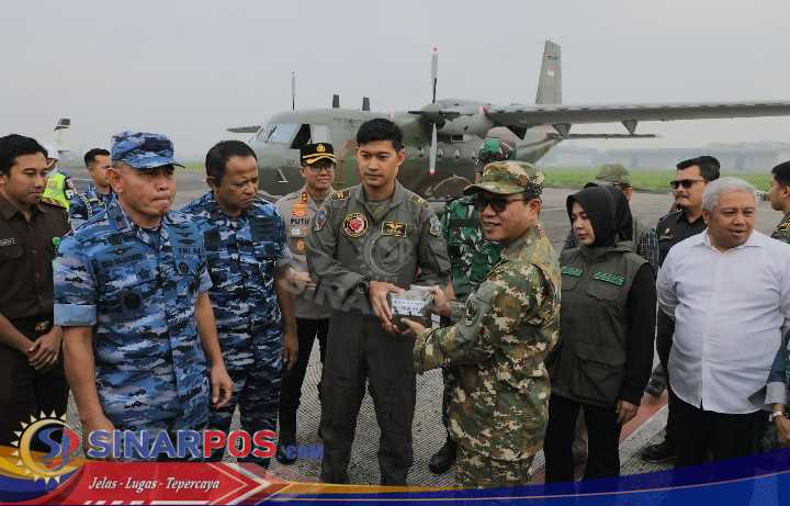Tebar Benih Tanaman Gunakan Pesawat CASA C-212, Kang DS Ucapkan Terima Kasih Kepada Panglima TNI
