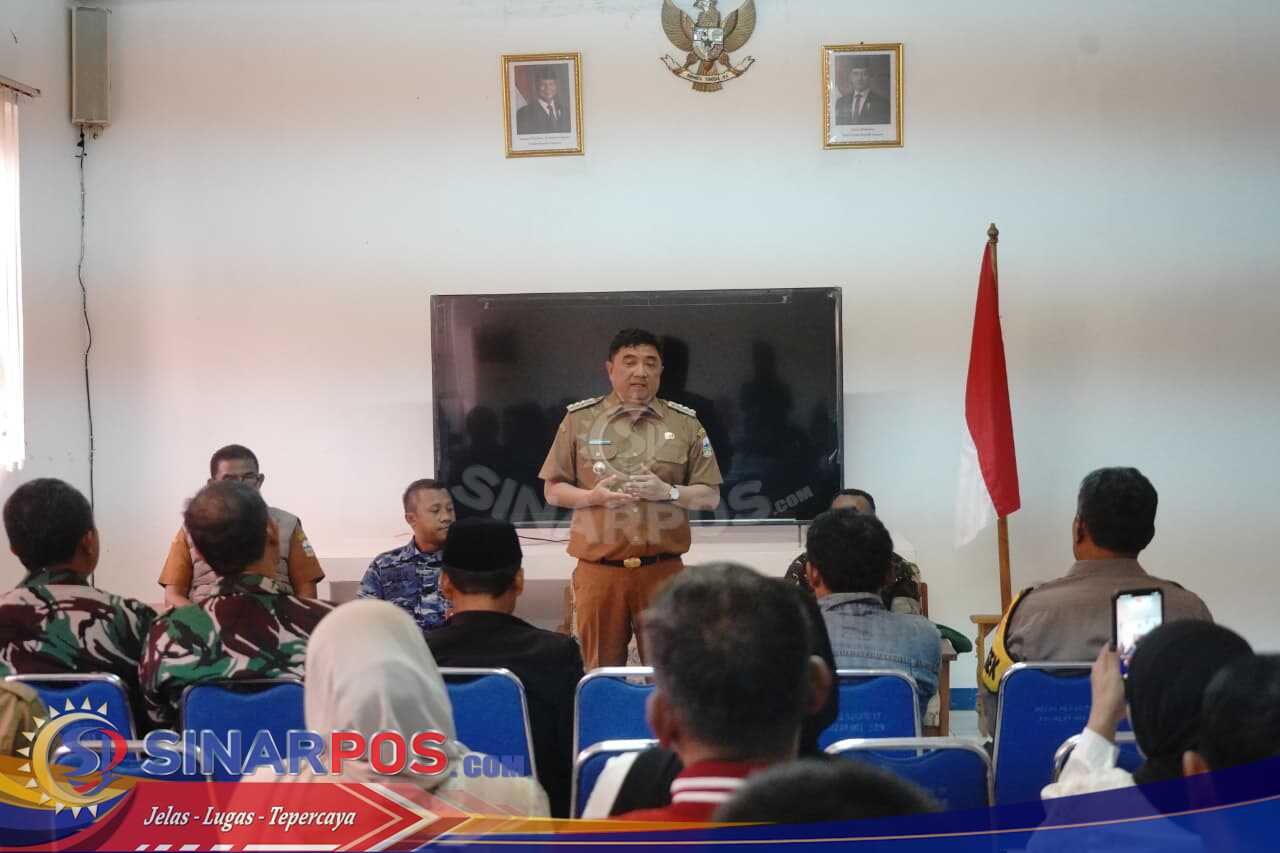 Tindak Lanjuti Keluhan Warga, Bupati Garut Evaluasi Pengelolaan Wisata Pantai Santolo