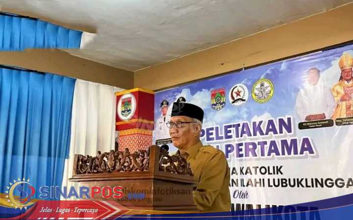 Wawako Hadiri Peletakan Batu Pertama Perluasan Gedung Gereja Katolik Penyelenggara Illahi