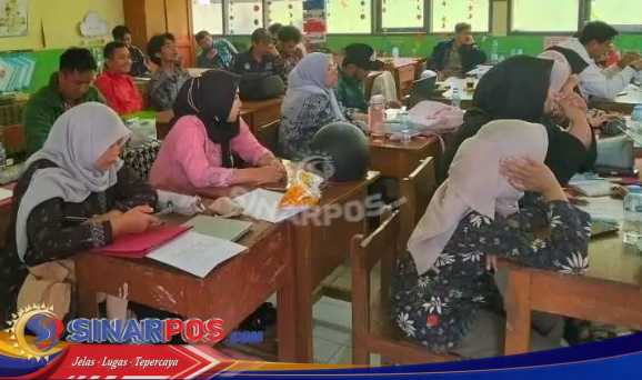 Kepala Sekolah se-Kecamatan Ciwidey Bahas Ketatnya Anggaran BOS 2026