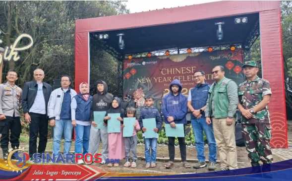 Festival Barongsai Semarakkan Imlek 2026 di Kawah Putih