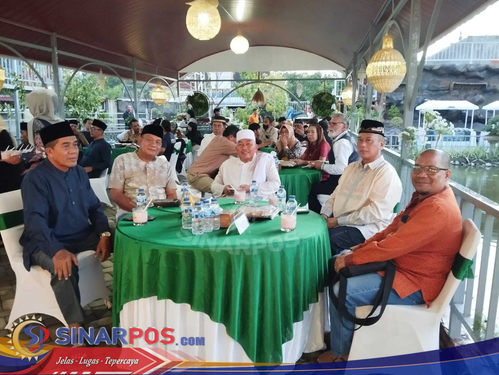 Bukber di Rumah Brigjen Lalu Iwan, Puluhan Jurnalis NTB Dapat Tausiyah Hikmah Puasa