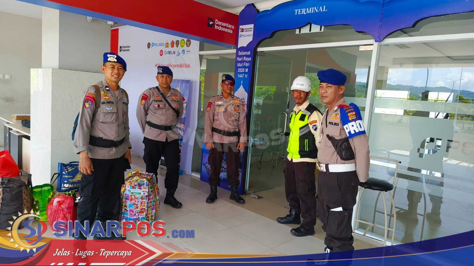 Personel Ditpolairud Polda NTB Diterjunkan Amankan Pelabuhan dalam Operasi Ketupat Rinjani 2026
