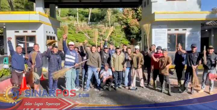 Pasca Libur Lebaran Pengelola Wisata Ciwalini Gelar Operasi Bersih (OPSIH)