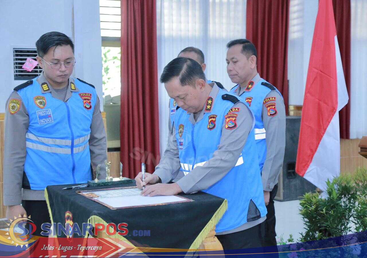 Kapolda NTB Pimpin Penandatanganan Pakta Integritas Seleksi Penerimaan Polri 2026 Kapolda NTB Pimpin Penandatanganan Pakta Integritas Seleksi Penerimaan Polri 2026