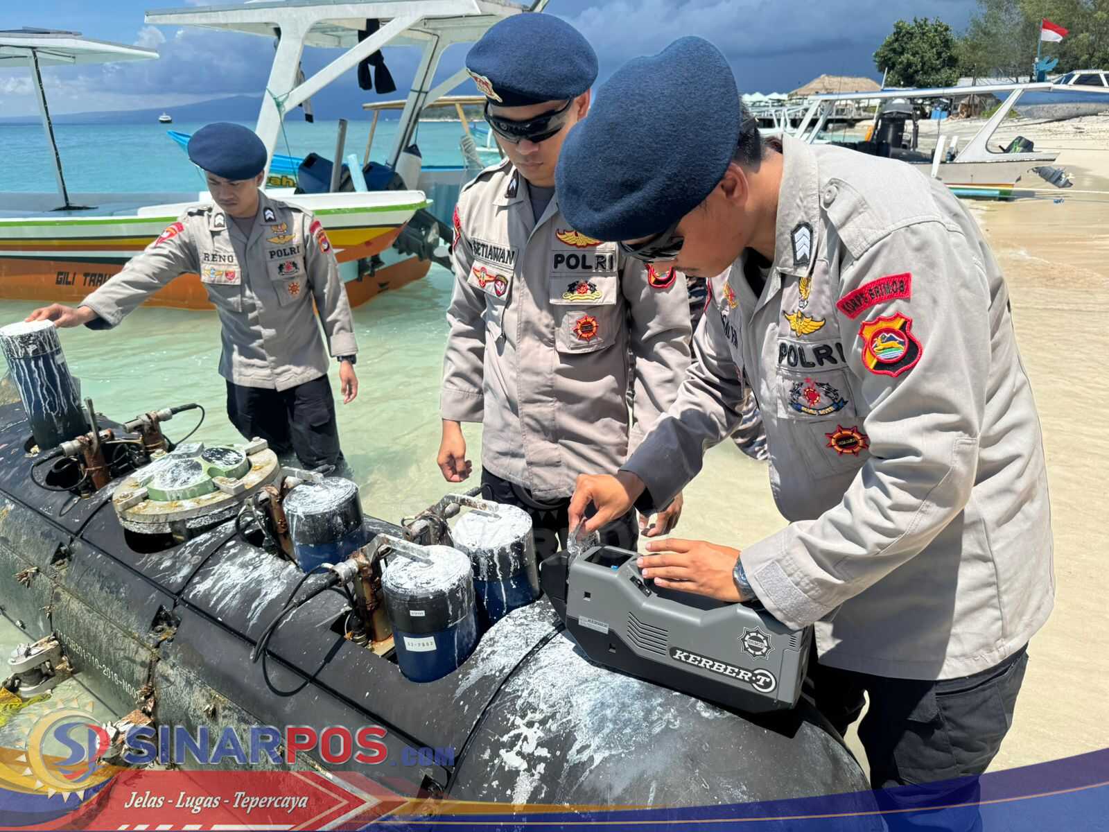 Gegana Brimob Polda NTB Cek Benda Diduga Torpedo di Gili Trawangan, Dipastikan Tidak Berbahaya