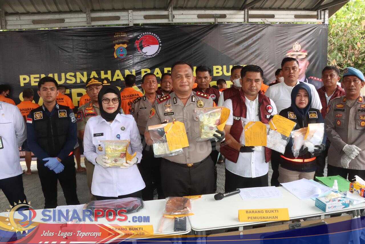Polres Batu Bara Press rilis Ungkap Kasus Narkoba dan Musnahkan 1.210,07 gram Narkotika